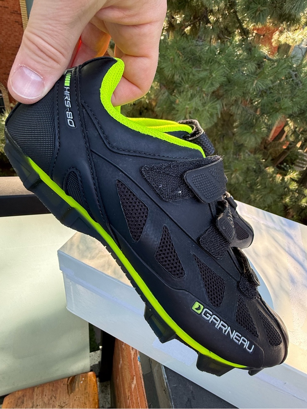 Louis Garneau Multi Air Flex Cycling/Spin Shoes — Men’s Size 43 black/neon